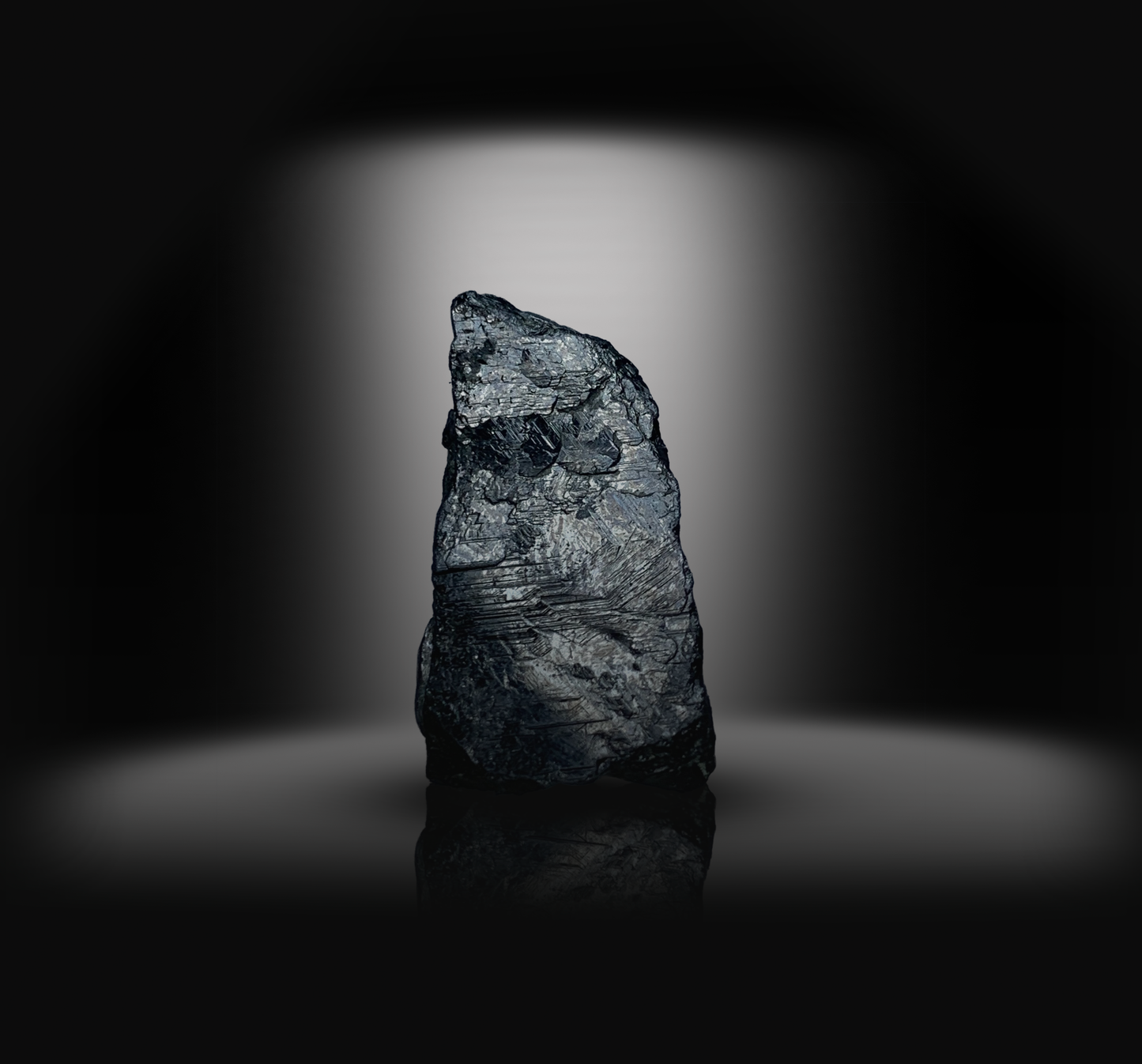 Hematite Crystal, Metallic Luster, 17.9 Carats, 3.58 Grams, Pakistan Mineral, Root Chakra, Grounding Stone, $\text{Fe}_2\text{O}_3$, Collector Specimen, Miniature Specimen, Iron Ore, Healing Crystal, Hematite