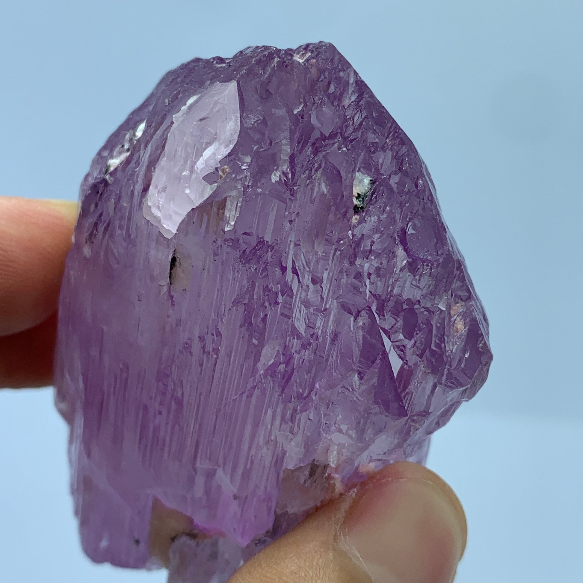 Kunzite Crystal, Spodumene, Faceting Grade, Terminated Crystal, 142 Grams, 710 Carat, Gem Rough, Raw Kunzite, Perfectly Terminated, Pink Spodumene, Investment Gemstone, Mineral Specimen, Large Crystal.
