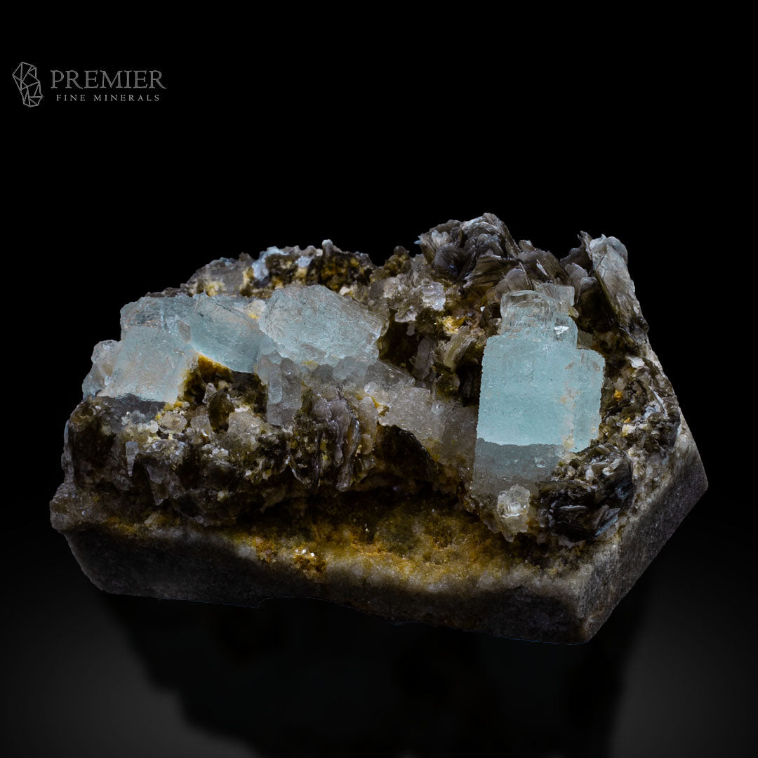 Aquamarine, Beryl, Etched Crystal, Cluster, Unique, Combination Specimen, 218 Grams, 1090 Carats, Pakistan Mineral, Skardu, Raw Crystal, Collector Grade, Cabinet Specimen, Unique Habit